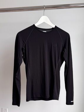 Icebreaker Bodyfit 200 Merino Wool Oasis Long Sleeve Base Layer Women’s S Blk